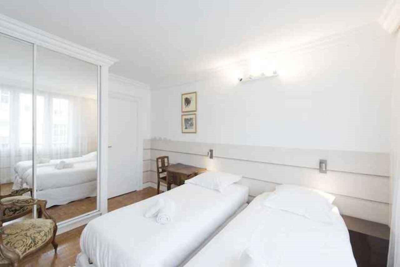 Veeve - Apartment Near Pont De Grenelle Paris Exterior photo