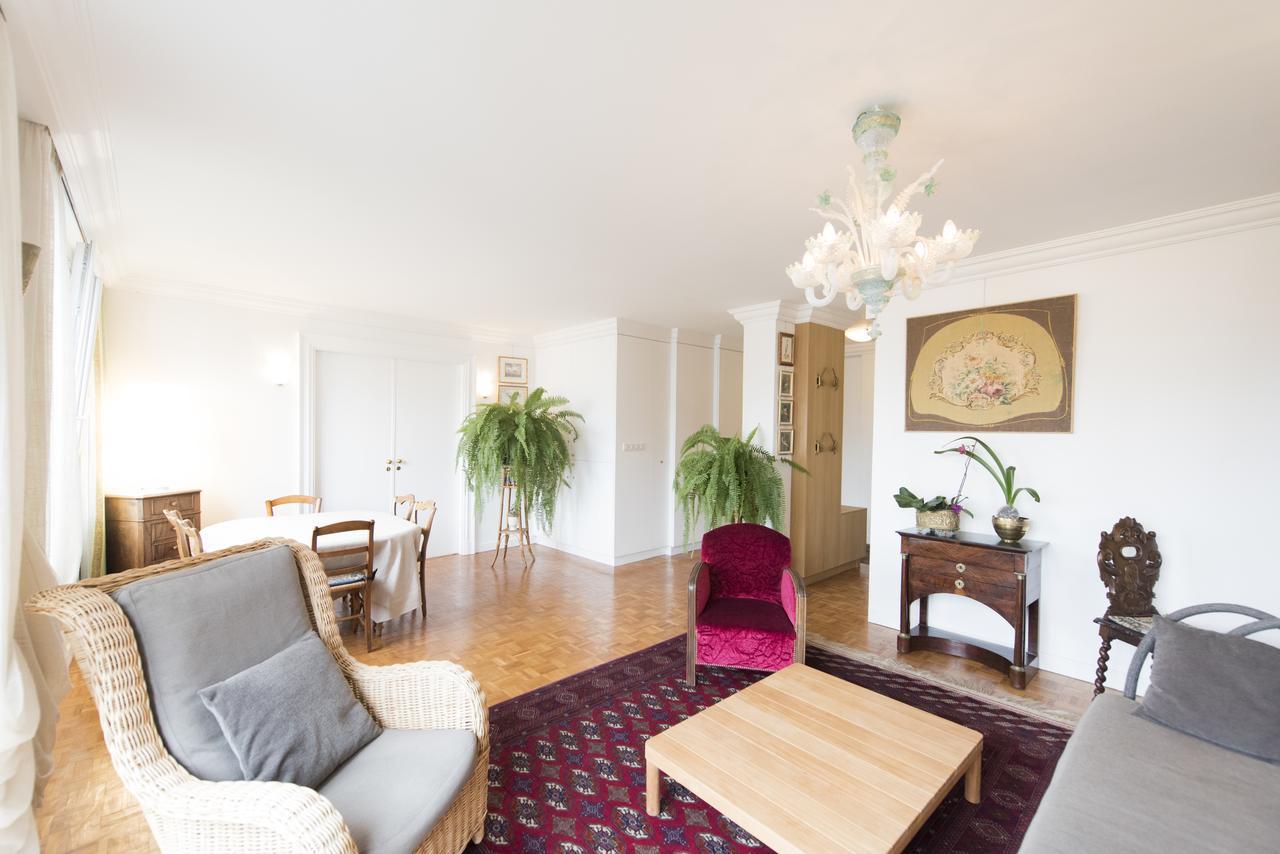 Veeve - Apartment Near Pont De Grenelle Paris Exterior photo